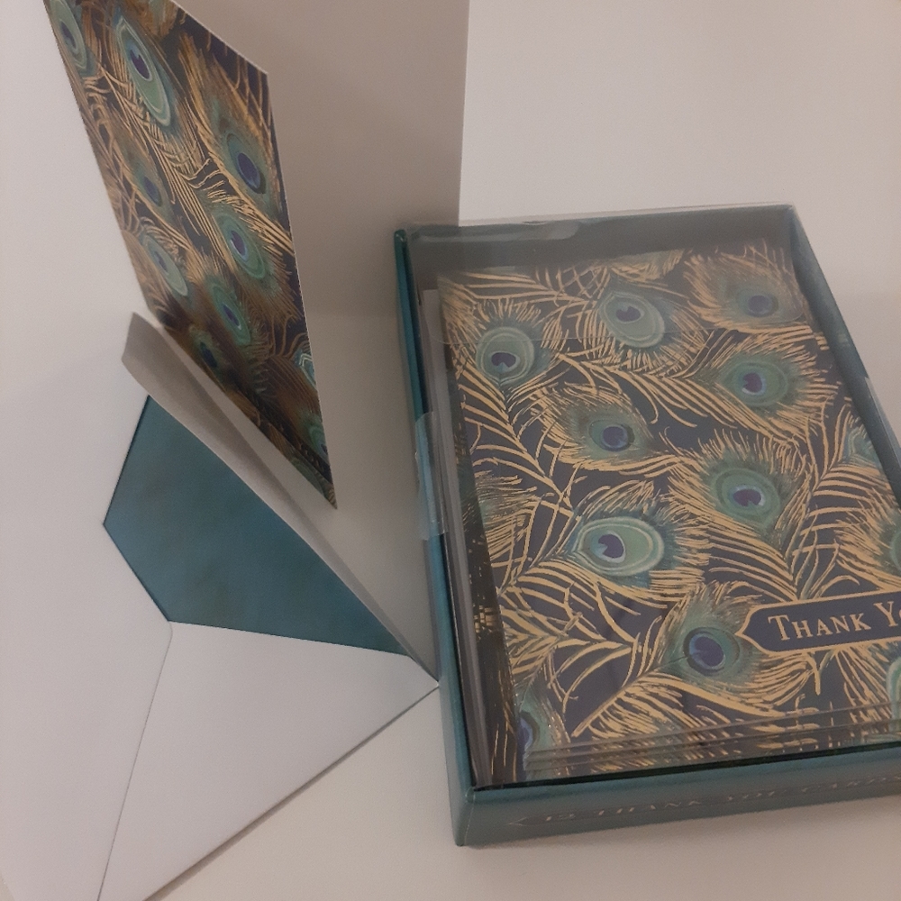 12 thank you cards with 10 envelopes. New.